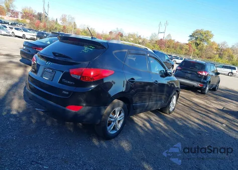 2013 Hyundai Tucson Gls z USA, uszkodzony, nr VIN KM8JUCAC2DU765983